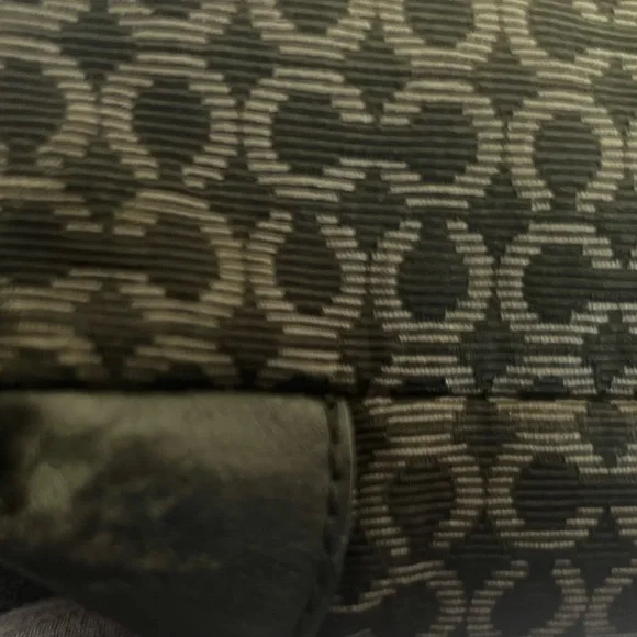 VTG Coach Madison needlepoint Black and Gray Patterned Tote Bag 320-26767 - Picture 3 of 12